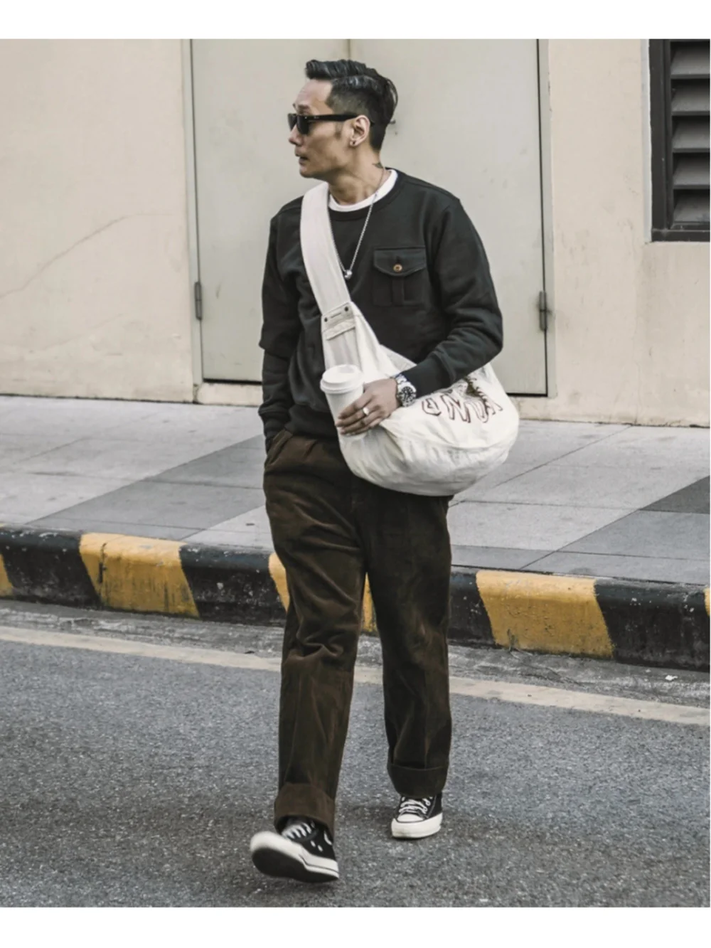 NON STOCK Corduroy Pants Men Pleated Casual Trousers Loose Workwear L
